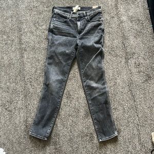 NWT Women’s grey high rise madewell jeans size 29